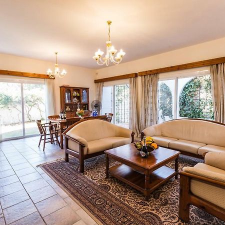 Villa Papaya Residence Paphos Ngoại thất bức ảnh