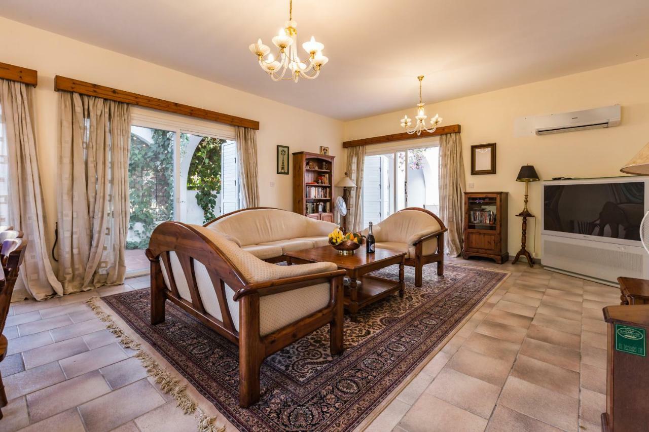 Villa Papaya Residence Paphos Ngoại thất bức ảnh