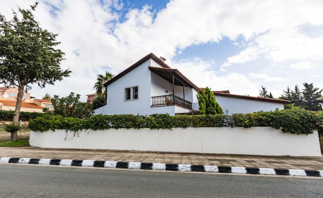 Villa Papaya Residence Paphos Ngoại thất bức ảnh